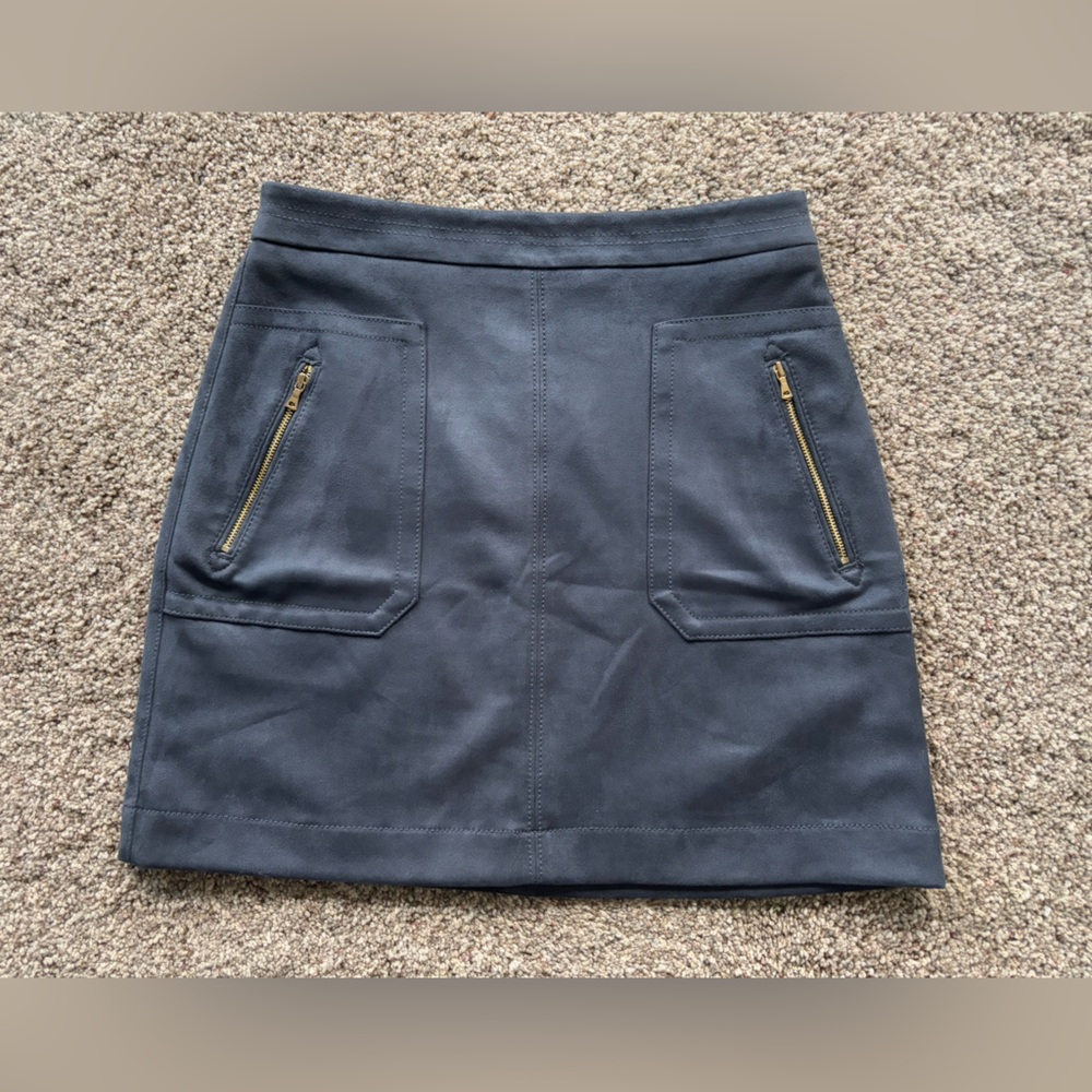 LOFT Petites Faux Suede Midnight Blue Skirt. Size 4P. Fully Lined. Cute!